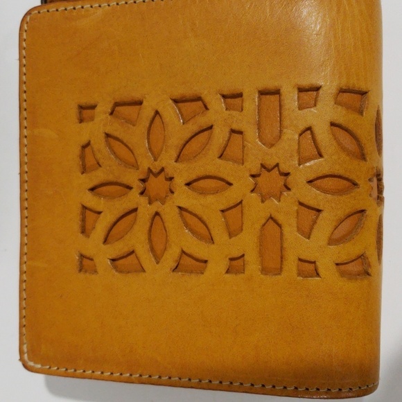 Genten Cutwork Yellow Leather Zipper Coin Purse Wallet 4 x 3.75 Inch - Stylish - Picture 4 of 13